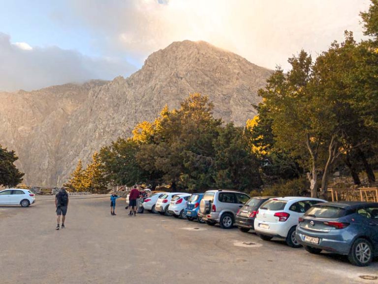 Samaria Gorge Parking